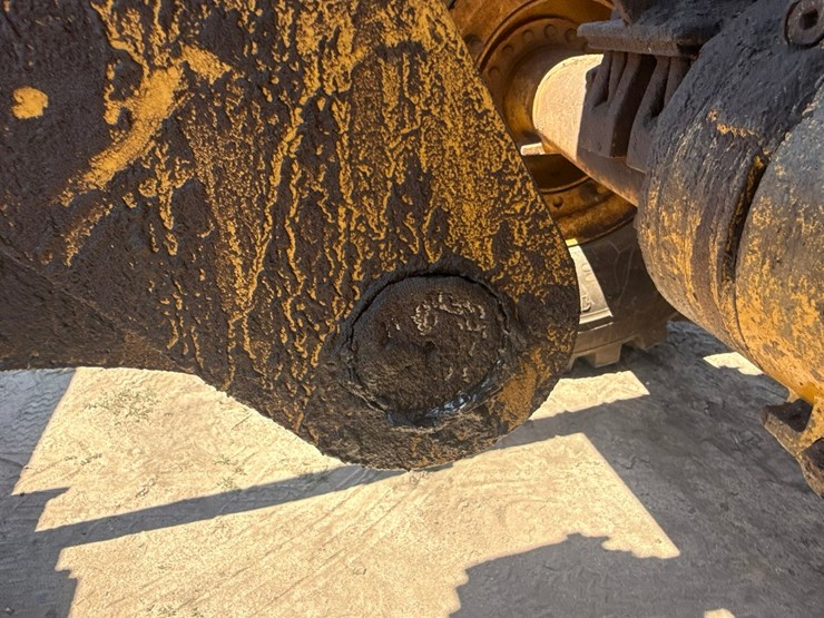 caterpillar-928g-image-89