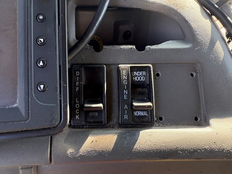 2006-caterpillar-c9-image-88