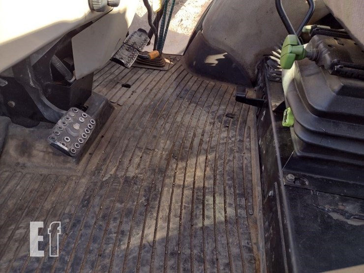 2008-john-deere-5603-image-16