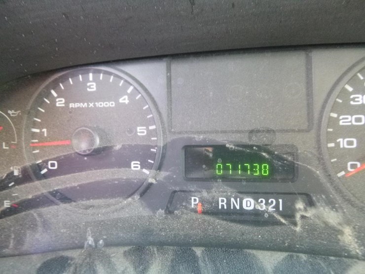 2005-ford-f450-image-35