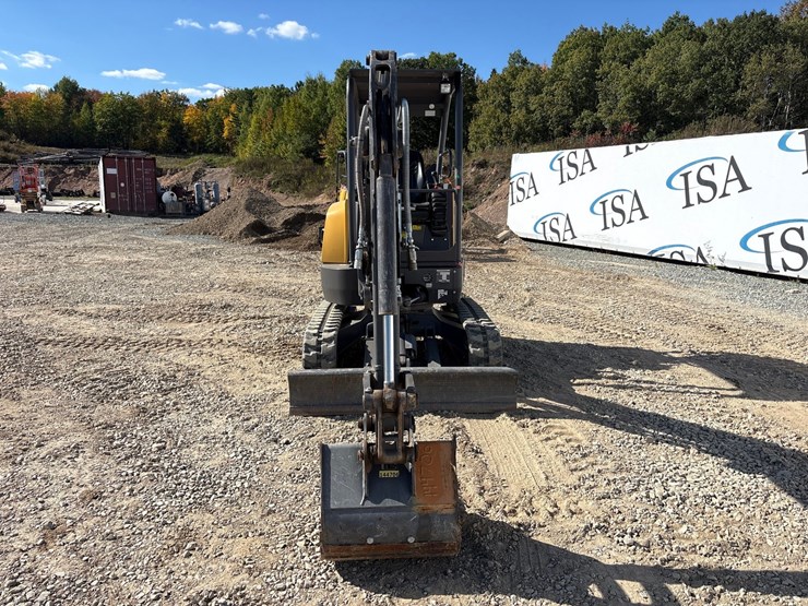 volvo-ec27d-image-8