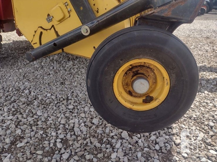 new-holland-roll-belt-450-image-22