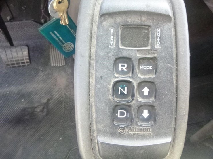 2003-international-workstar-7300-image-15