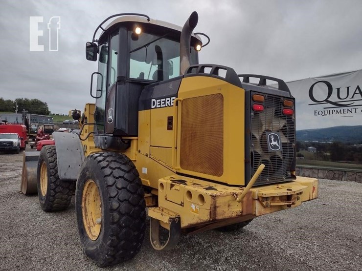 2006-deere-444j-image-35