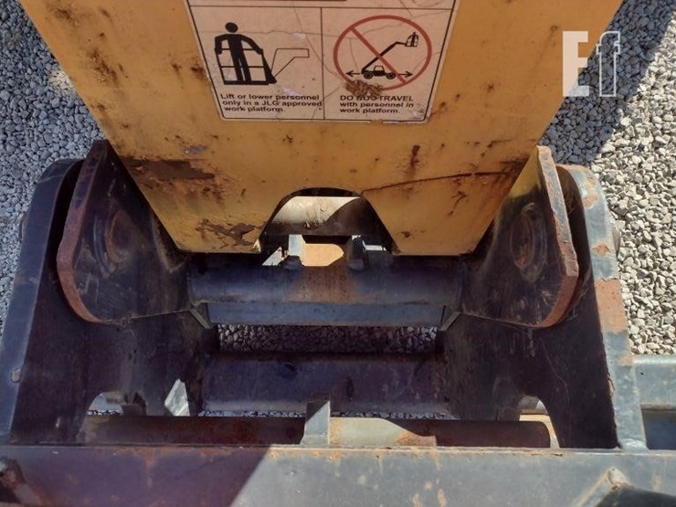 2011-caterpillar-tl1255-image-26