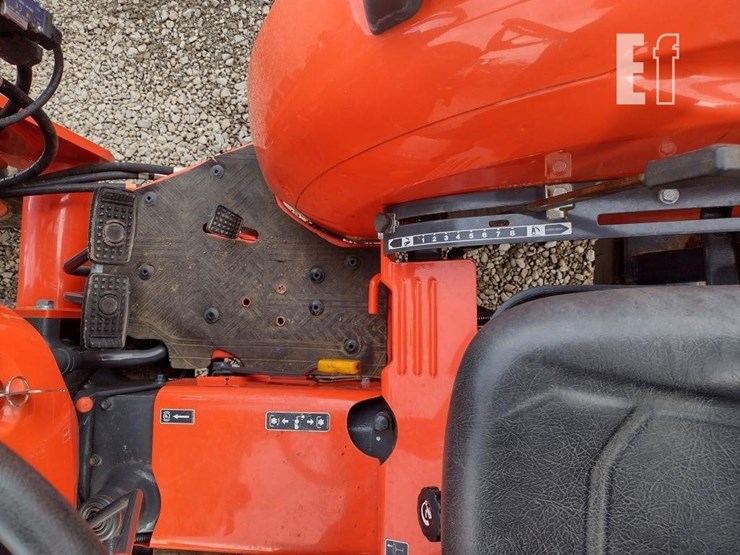 kubota-l3901-image-11
