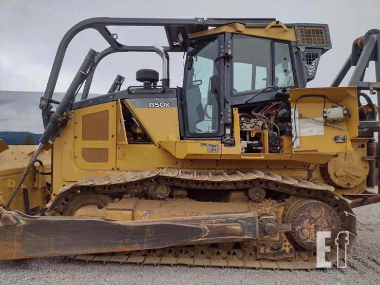 2016-deere-850k-image-16