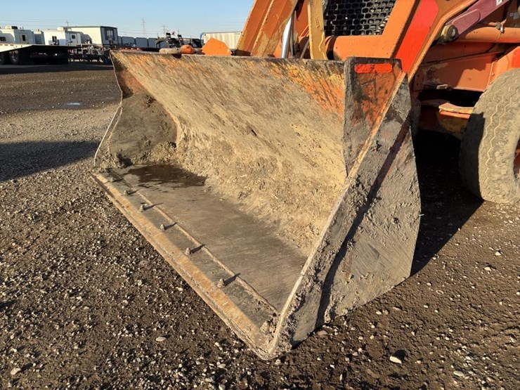 john-deere-310-image-10