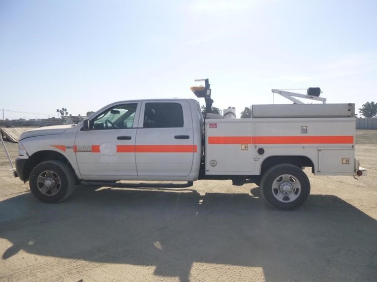 2015-dodge-2500-image-6