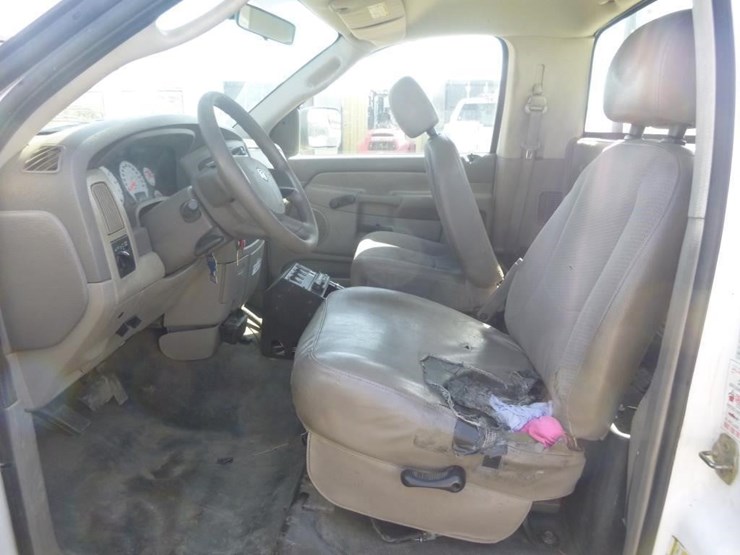 2005-dodge-ram-2500-image-9