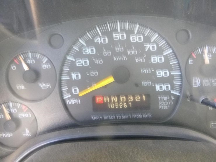 1999-gmc-3500-image-28