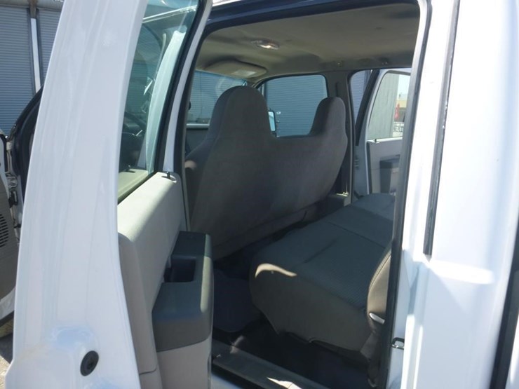 2010-ford-f250-image-7