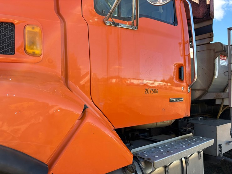 2006-caterpillar-c9-image-40