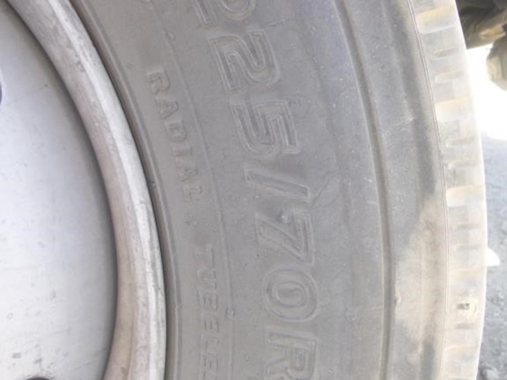 2005-ford-f450-image-32