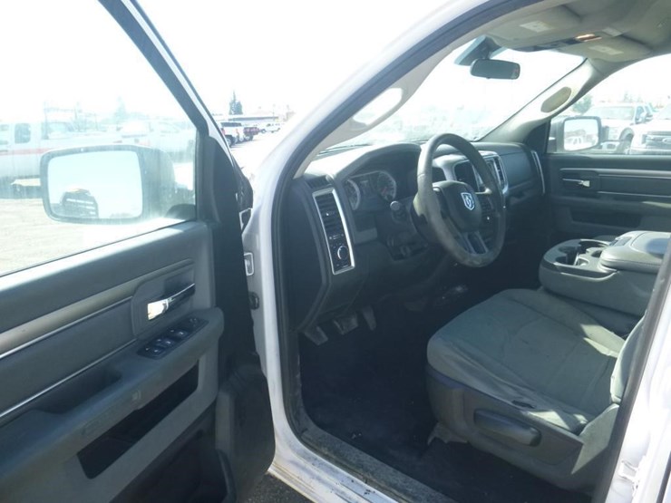 2019-dodge-1500-image-5