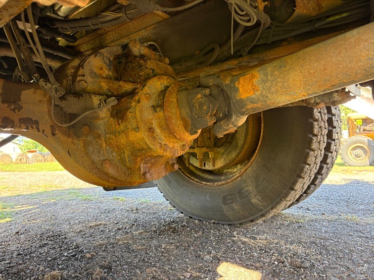 2006-caterpillar-c9-image-111