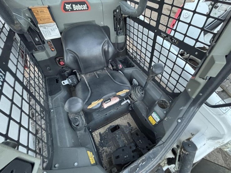 2021-bobcat-t66-image-17