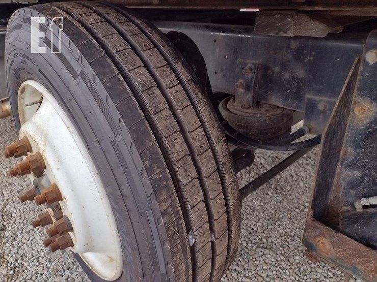 2011-international-durastar-4400-image-19