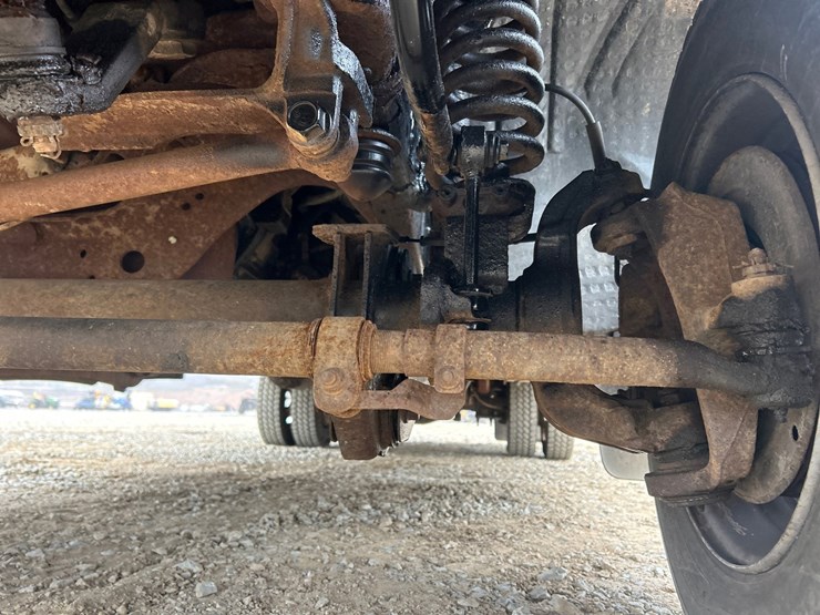 2006-ford-f550-image-24