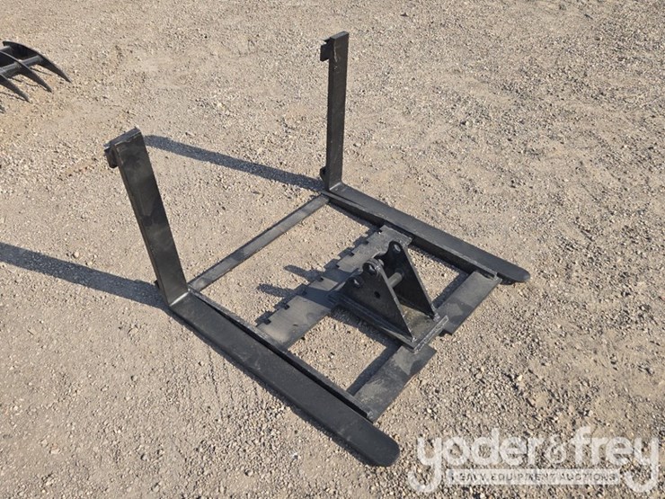 unused-captok-fork-crawler-to-suit-1-3-ton-excavator-image-4