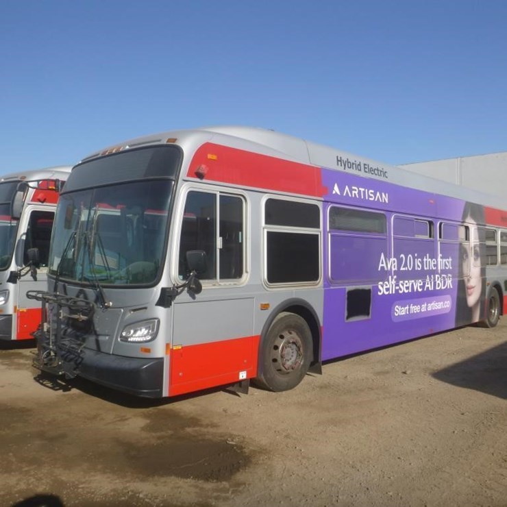 2013 New Flyer Xcelsior Passenger Bus