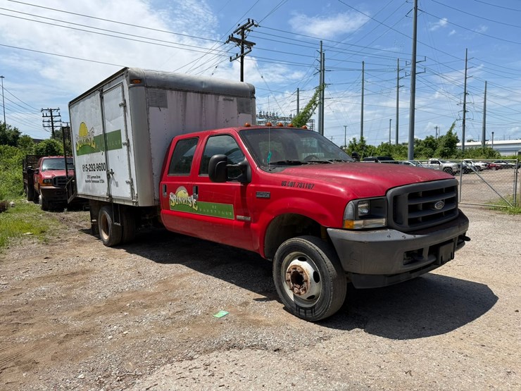 2004-ford-f450-image-7