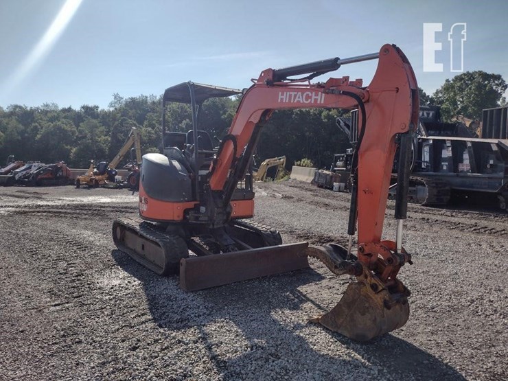 2011-hitachi-zx35u-3-image-37