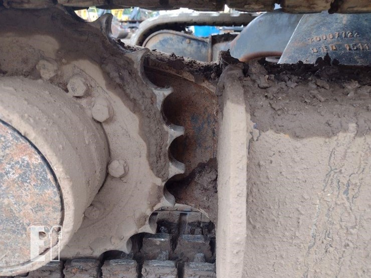 2016-deere-35g-image-28