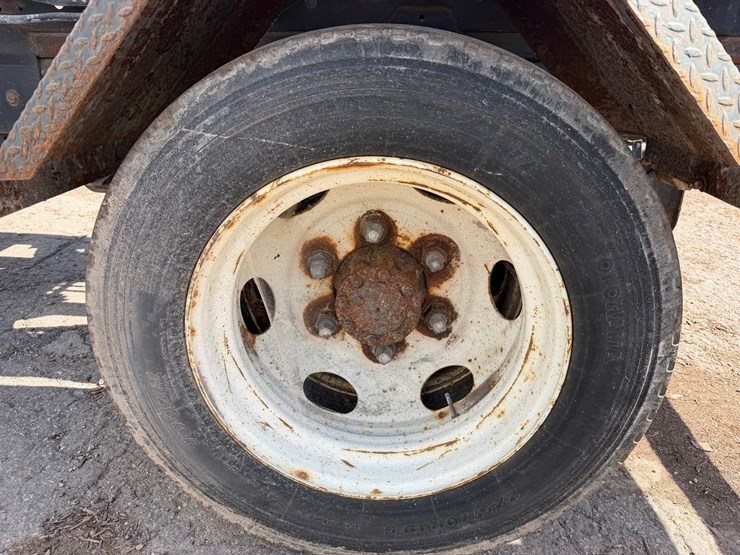 #1617-•-2020-chevrolet-5500xd-roll-off-truck-image-47