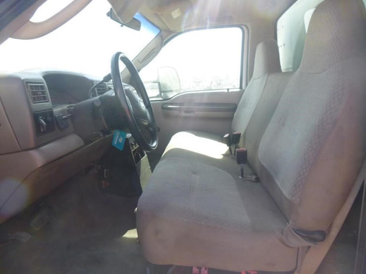 2003-ford-f450-image-9