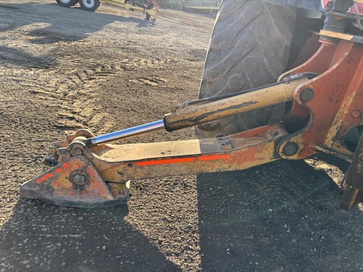 john-deere-310-image-25