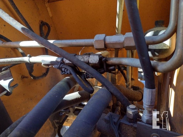 2007-case-521d-xt-image-36