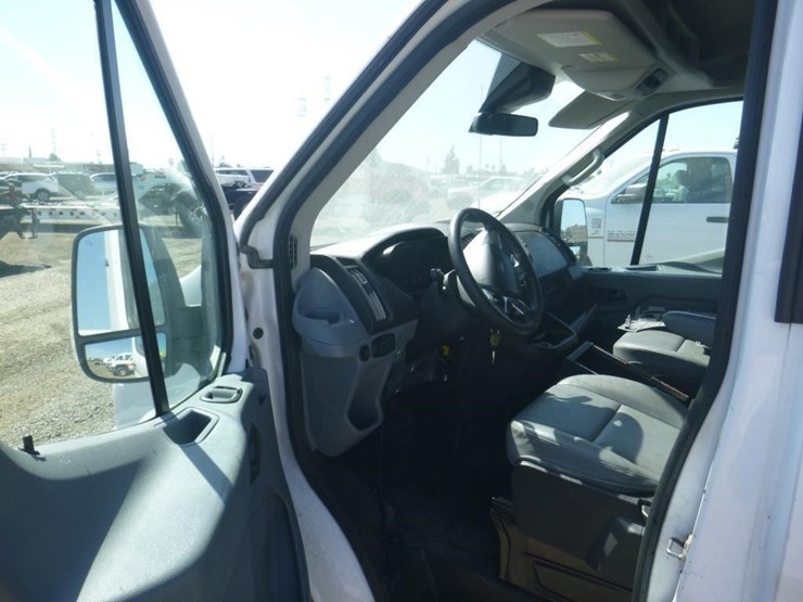 2018-ford-transit-image-5