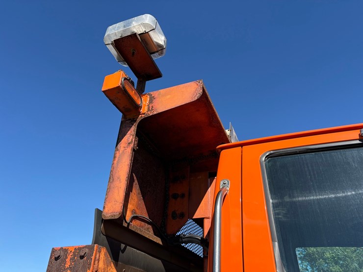 2006-caterpillar-c9-image-51