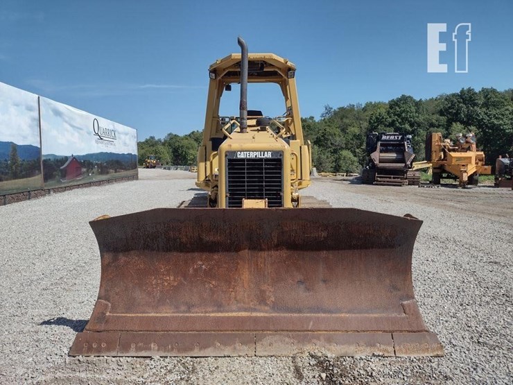 2003-caterpillar-d4g-xl-image-2