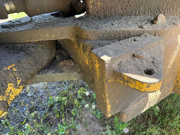 caterpillar-824b-image-24