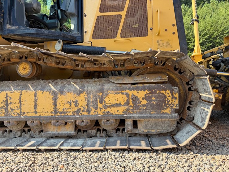 caterpillar-d5k2-lgp-image-110