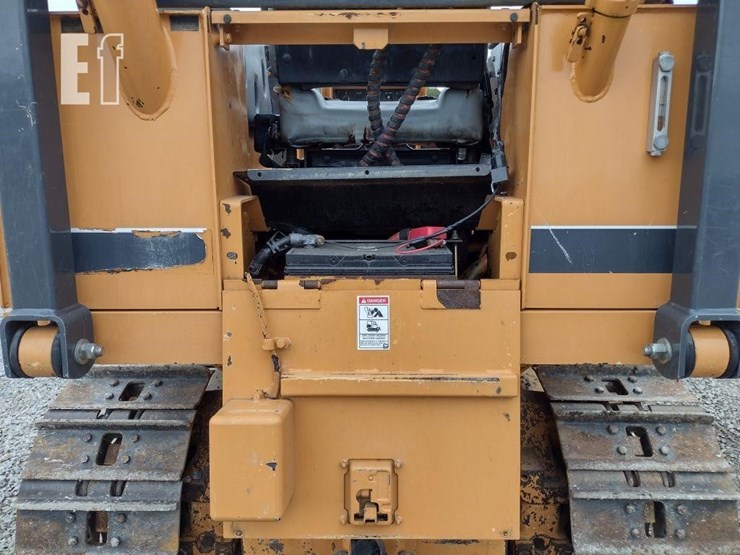 2006-case-550h-lt-image-33