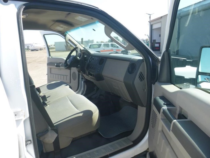 2010-ford-f250-image-6