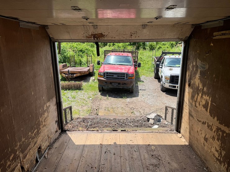 2004-ford-f450-image-21