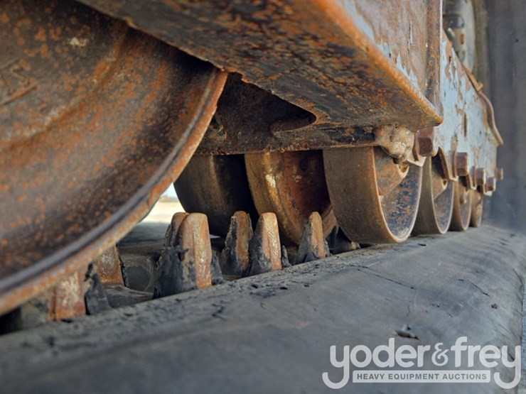 2023-bobcat-t595-image-12
