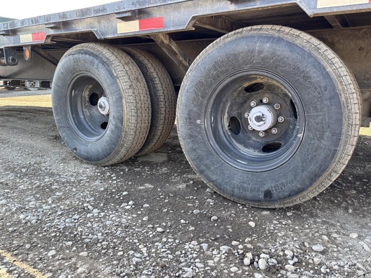 2006-top-hat-t/a-gn-equipment-trailer-image-20