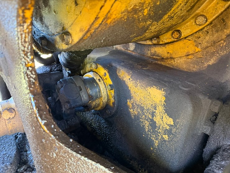 caterpillar-824b-image-81