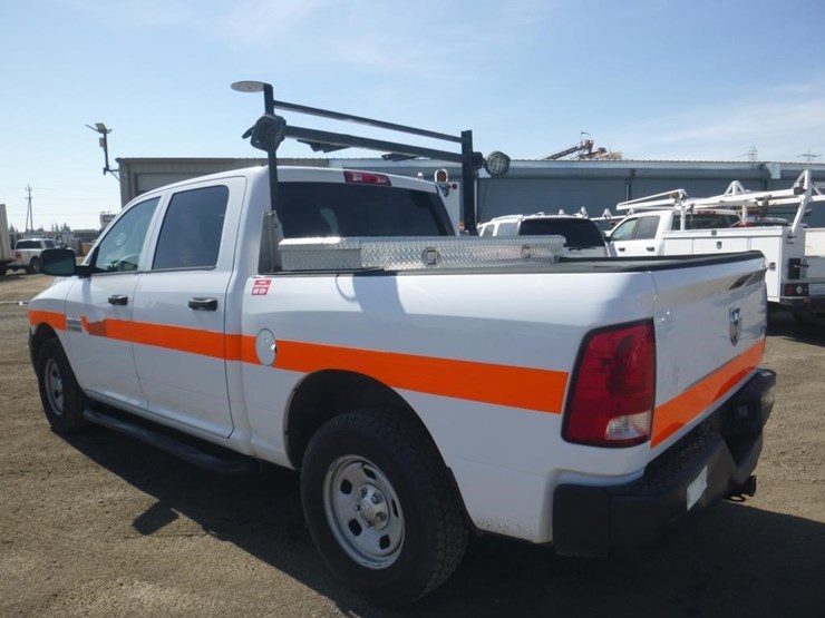 2014-dodge-1500-image-4