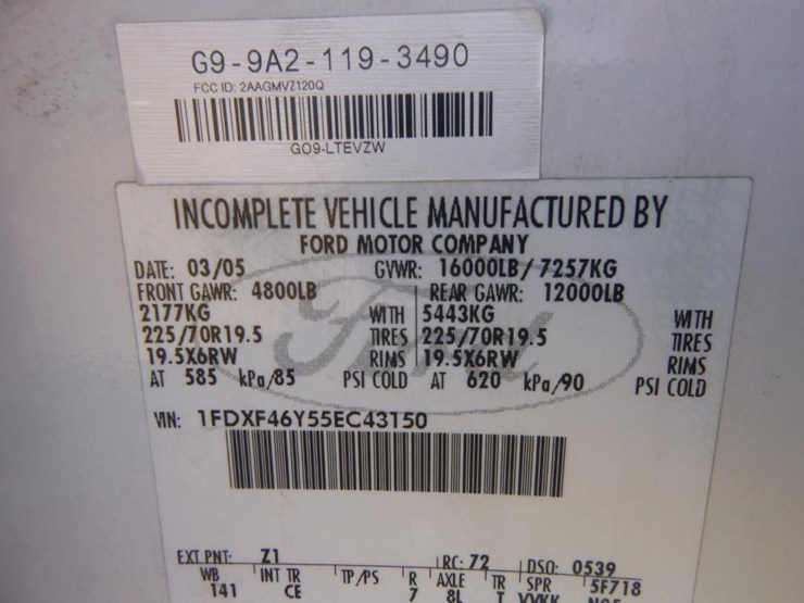 2005-ford-f450-image-34