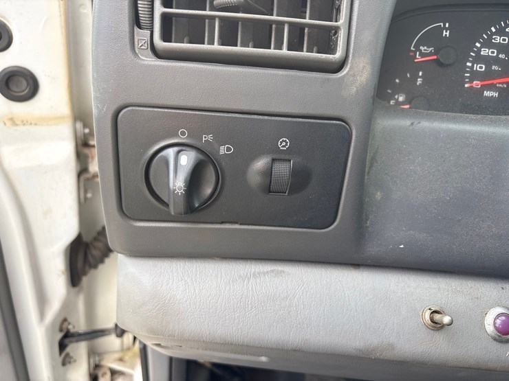1999-ford-f550-image-46