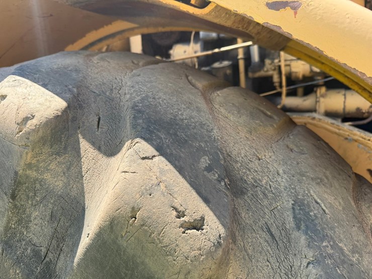 caterpillar-824b-image-99