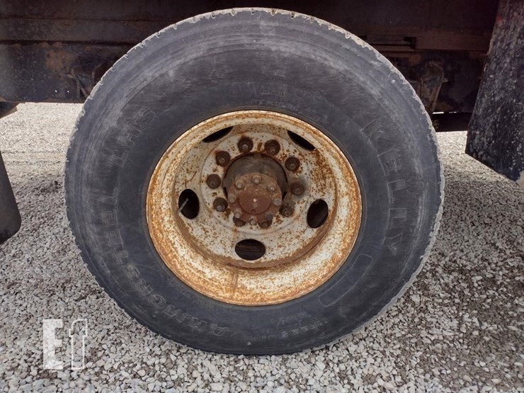 2000-international-4700-image-39