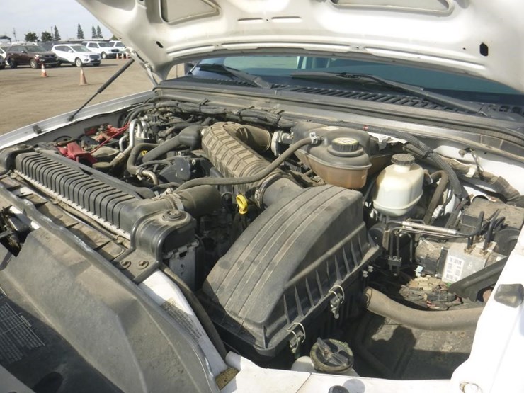 2005-ford-f450-image-10