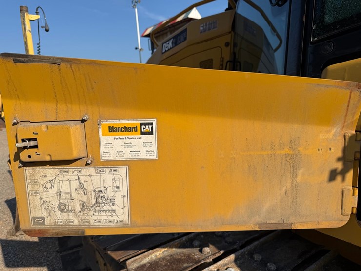 caterpillar-d5k2-lgp-image-37
